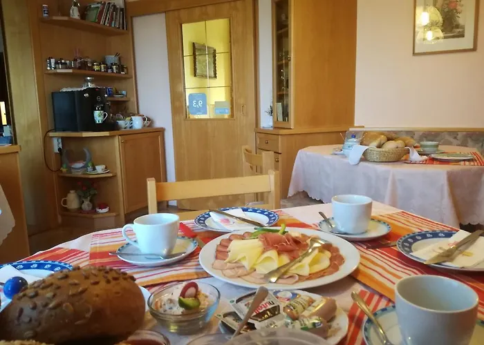 Pensionat Gastehaus Dobida 3*